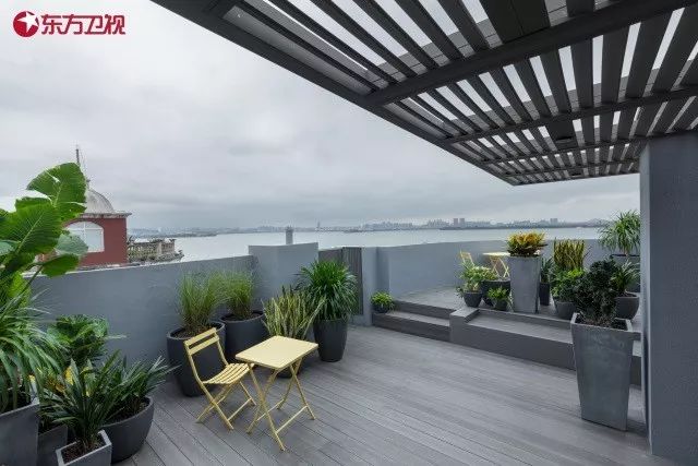 大师设计的湖景房,设计师设计两百平别墅