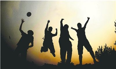 1.5厘米的肾结石没有症状要治疗吗,肾结石积水没有症状可以不治疗吗