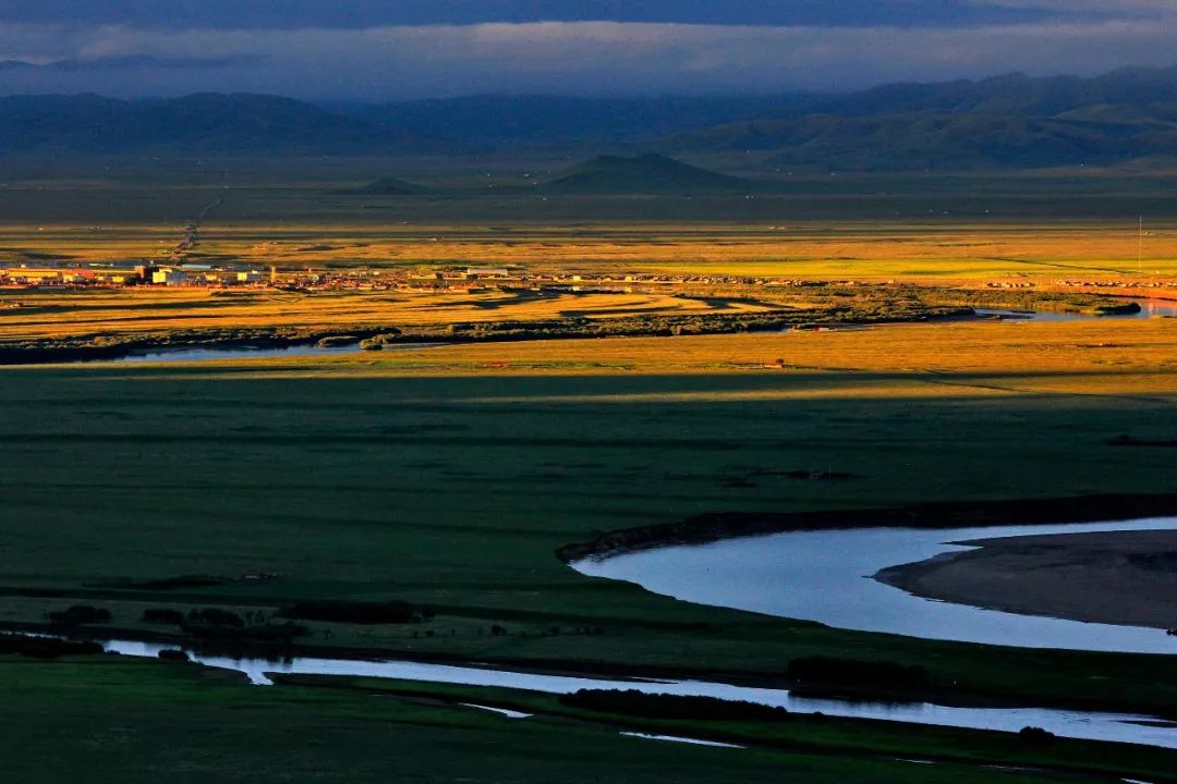 川西若尔盖草原，7月迎来颜值巅峰，温度不到20℃！避暑走起