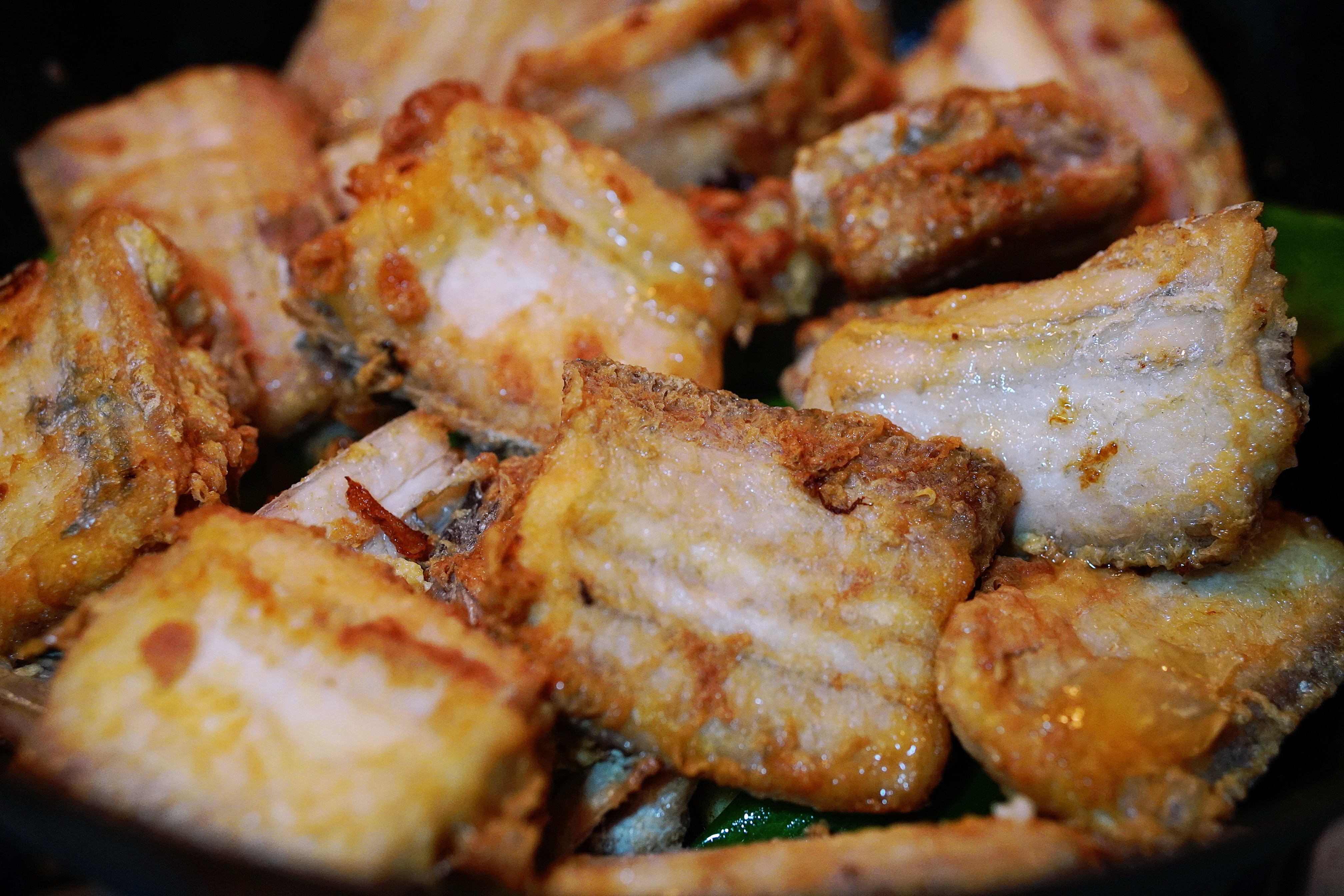 红烧带鱼最简单的做法不放油,红烧带鱼家常做法简单不油腻