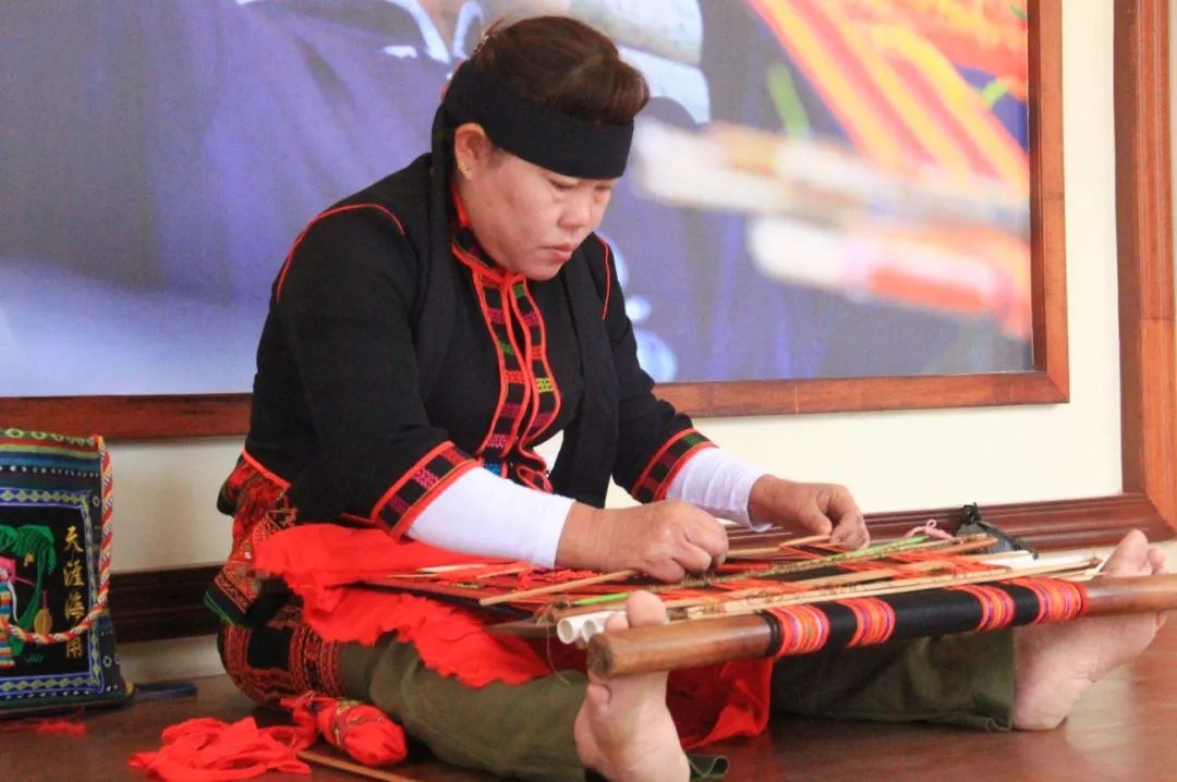 天涯海角游览区中的浪漫天涯,天涯海角旅游区评价