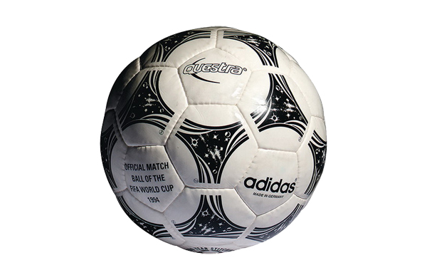 历届世界杯赛用球,世界杯历届经典比赛视频