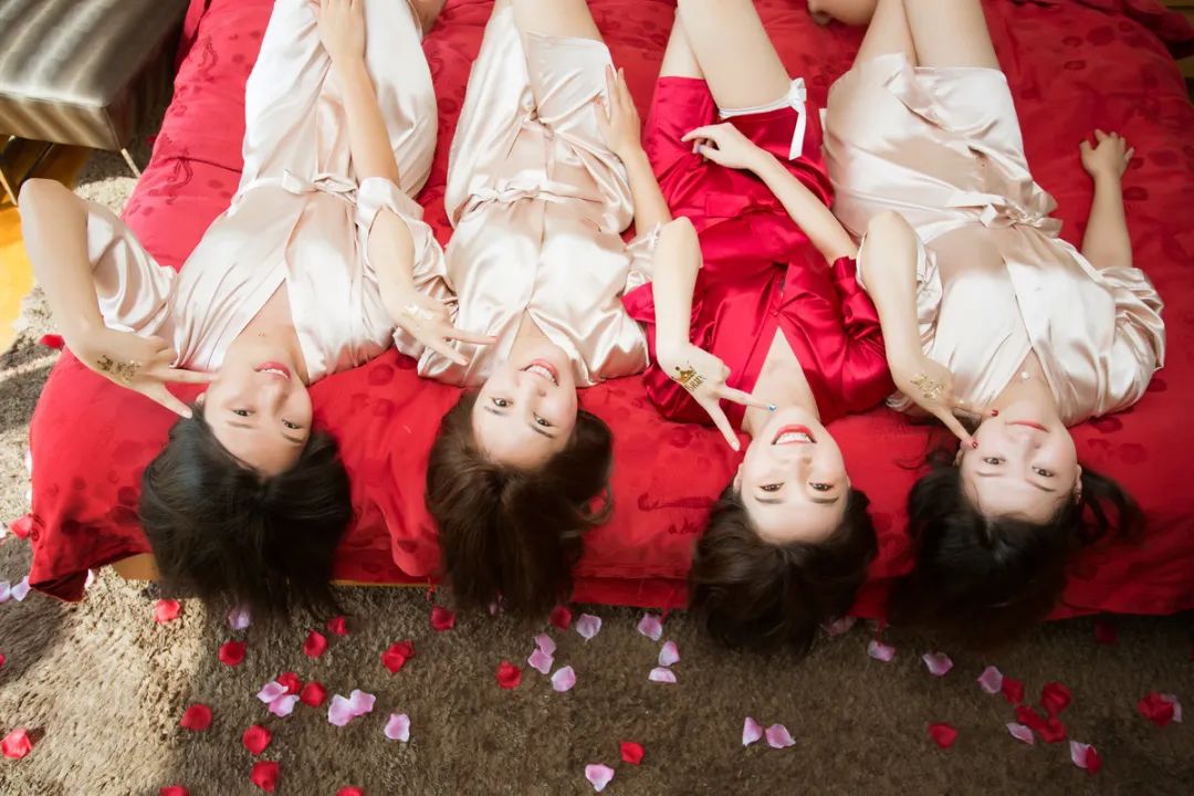 实用婚礼当天超全流程时间表,婚礼当天迎亲的流程和步骤