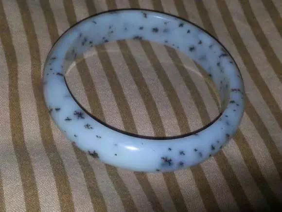 宝石中国红,国宝级天然宝石