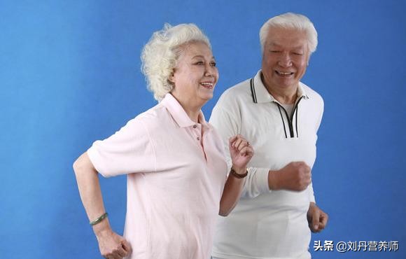 补钙便秘需要停止补钙吗,老人常便秘吃什么钙片补钙效果好