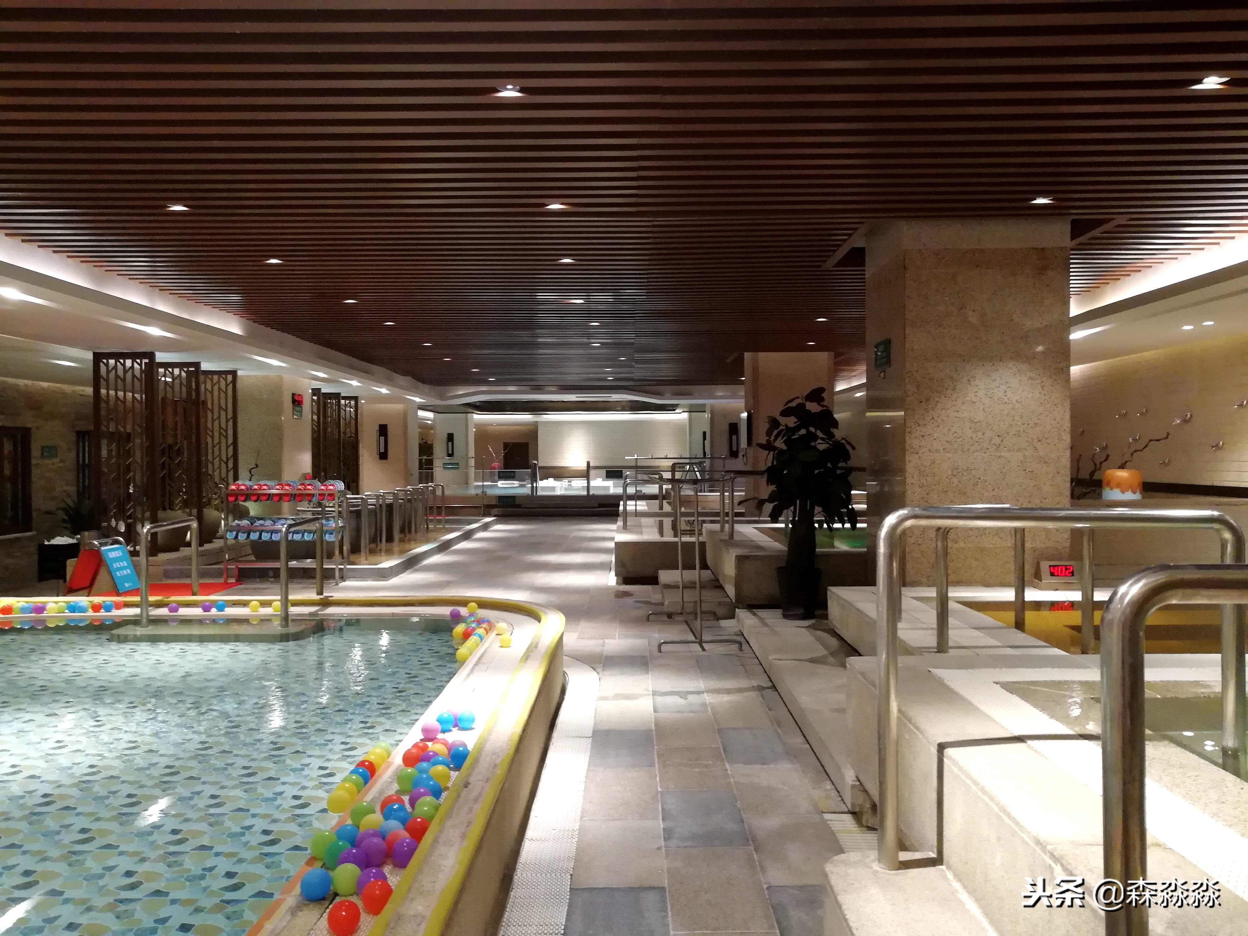 西安度假温泉,西安既能滑雪又能泡温泉