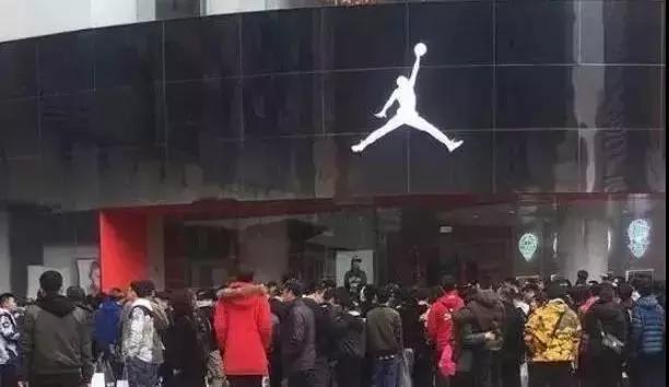 匡威为什么一样的价格差200,匡威1970s和chuck70s区别