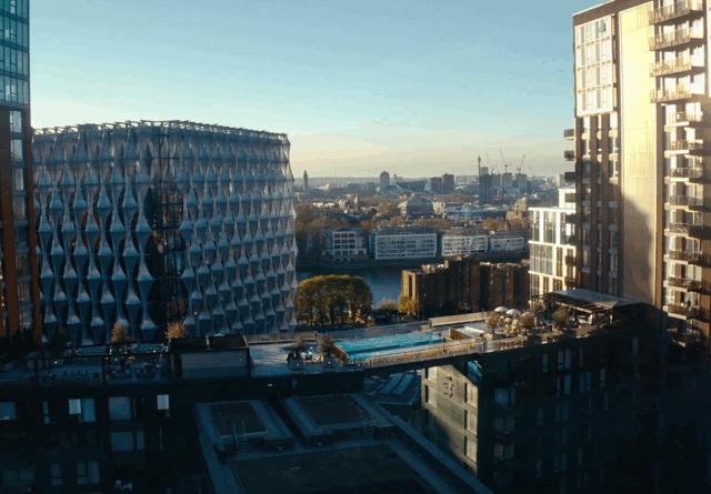 世界最大洞穴泳池,世界最深室内潜水泳池