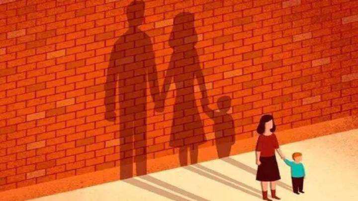 经历近8年丧偶式婚姻,采访150位女性婚姻