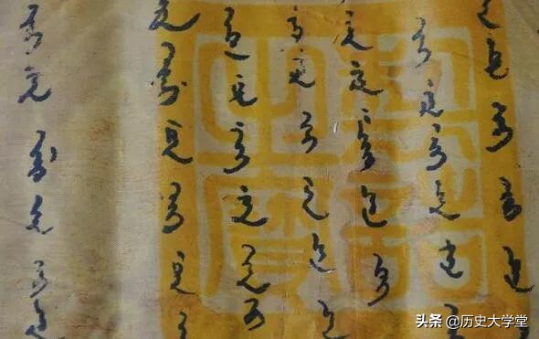 贵为清朝国语的满文,为何在清朝尚未灭亡之际就成了“死文字”