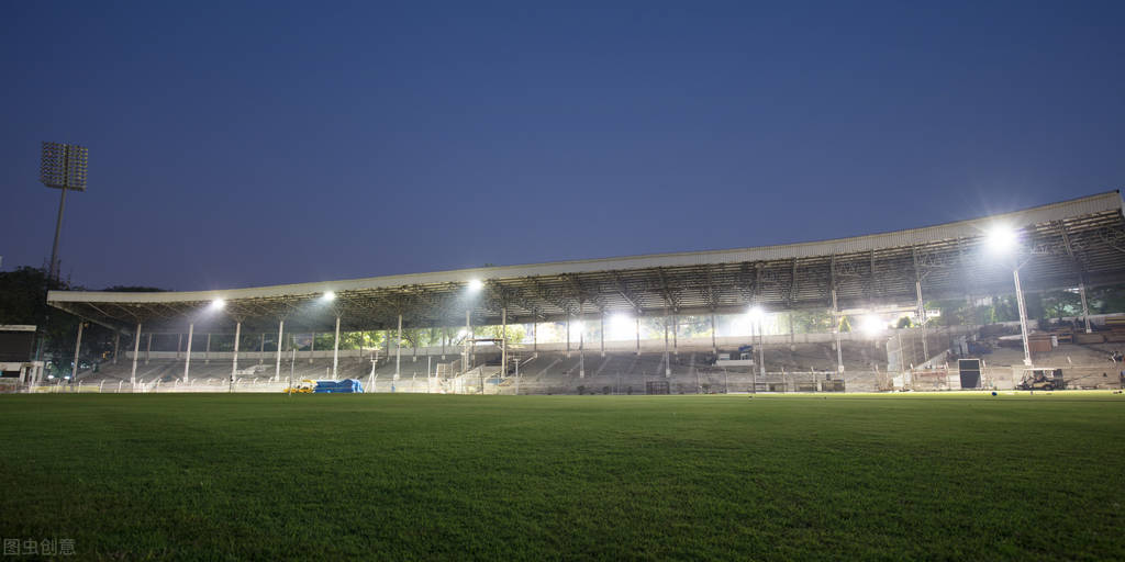 印度人不看板球真不行？国内新冠疫情已经全面失控，有利可图的板球超级联赛仍在进行！印球迷：这是死亡游戏