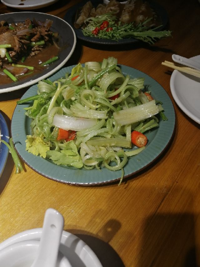 秦皇岛海鲜自助餐厅排行榜第一,秦皇岛最大的海鲜餐厅