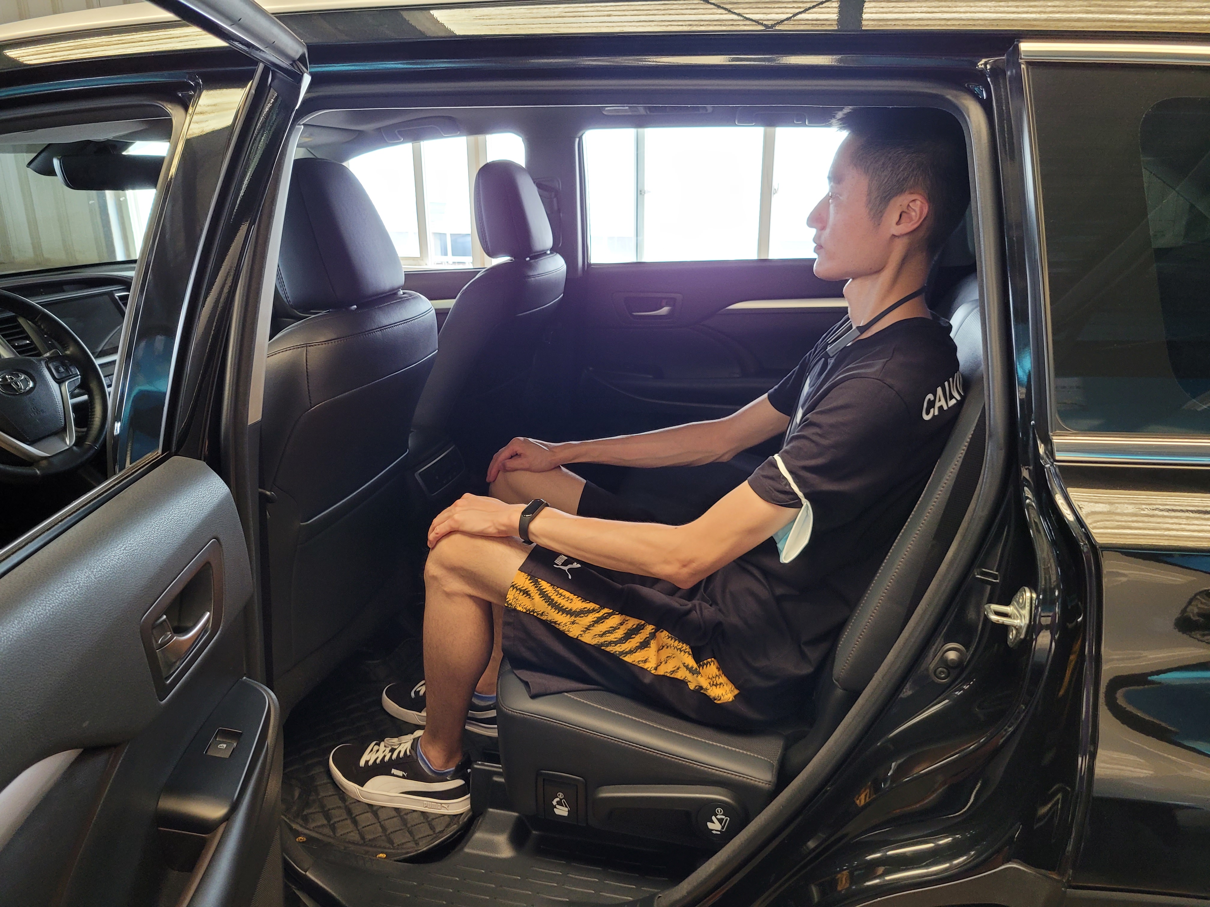 以前老汉兰达和现在汉兰达对比,新汉兰达空间尺寸直观图