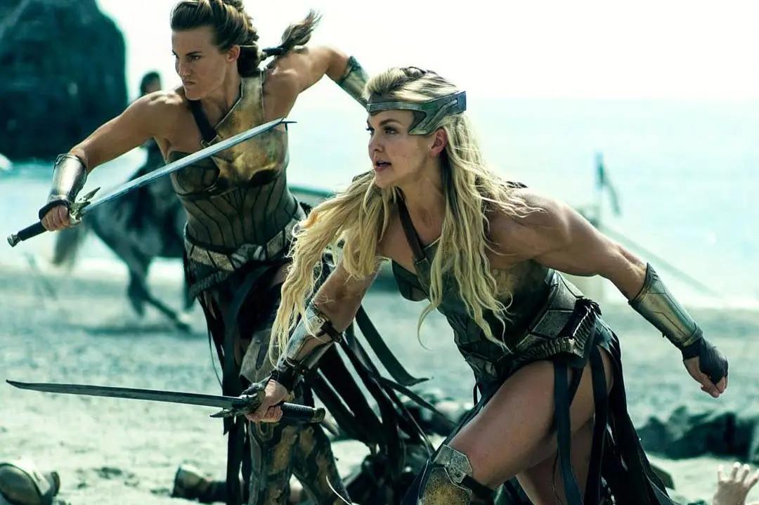 干细胞修复运动损伤“金刚芭比”接受干细胞治疗