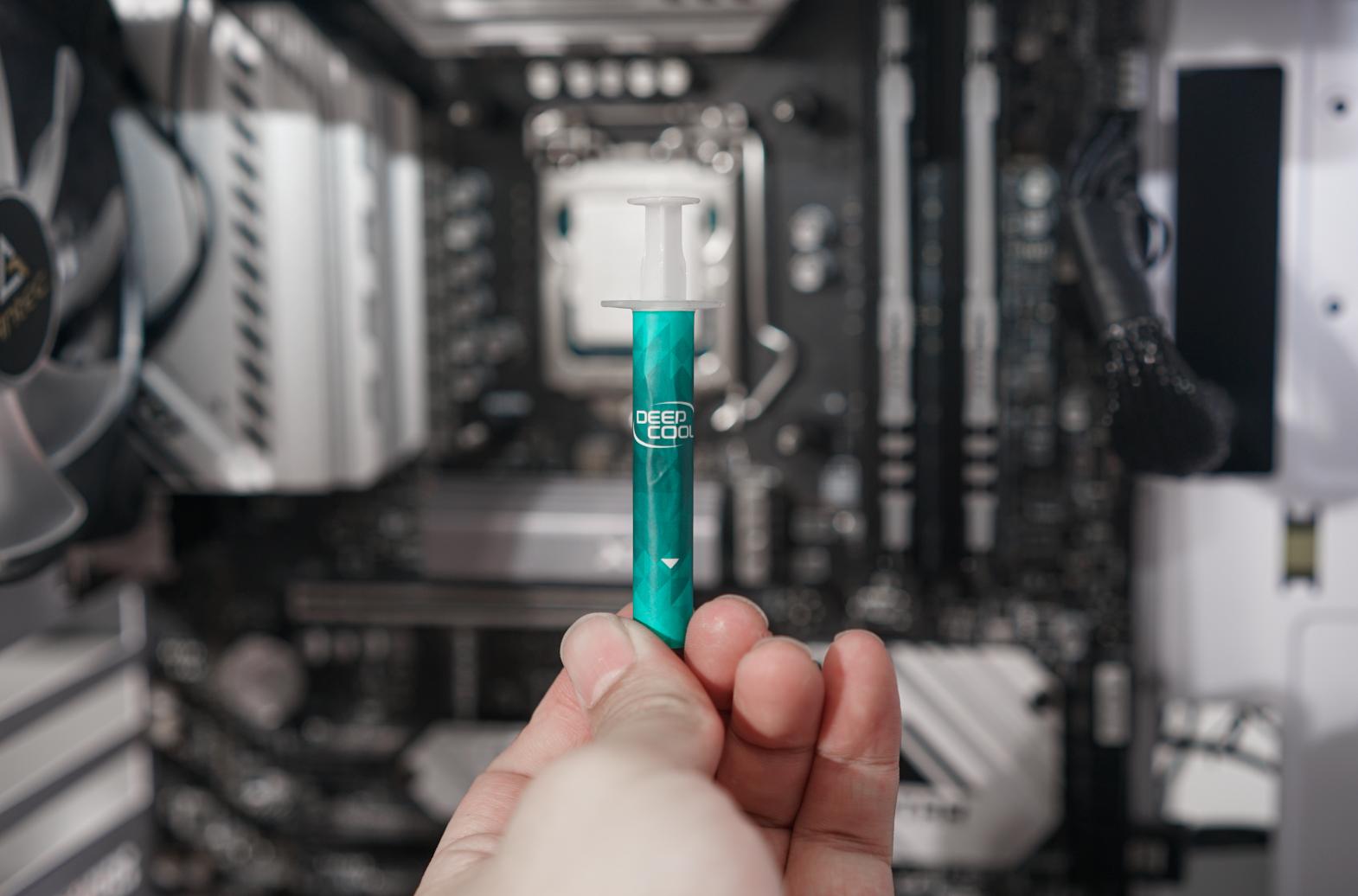 618装机用金士顿雷电RGB内存条？实测下来真的有点小惊喜