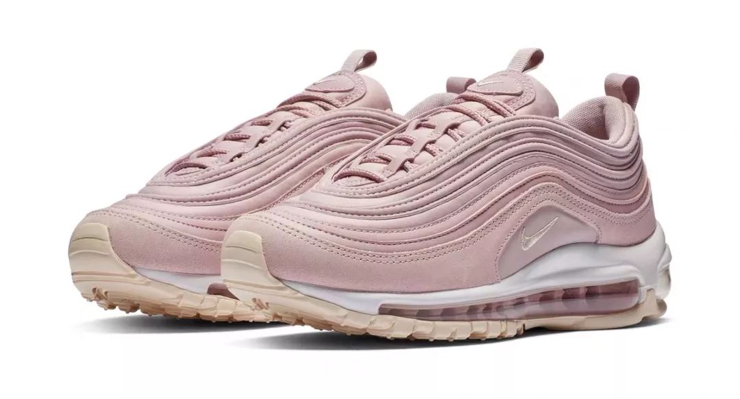 春季好看的运动鞋,秋冬季脚感超好的几款运动鞋推荐