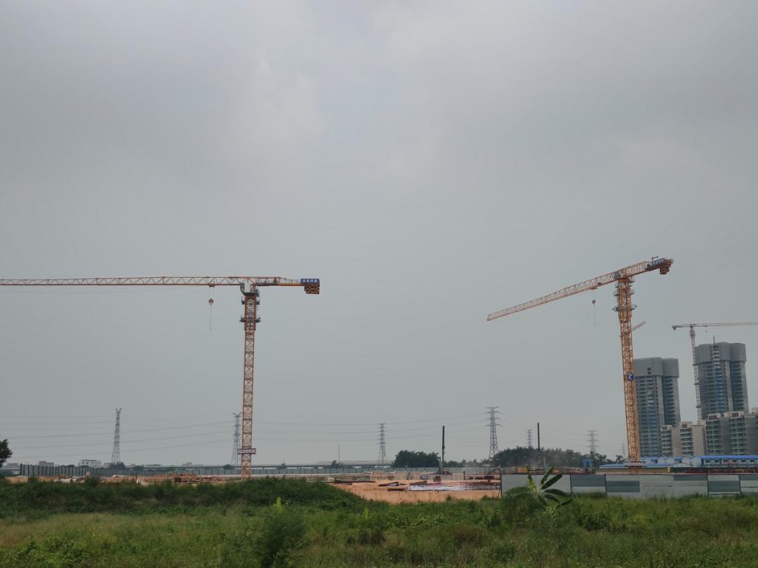 钟落潭保利珑玥天坑,神秘水潭天坑