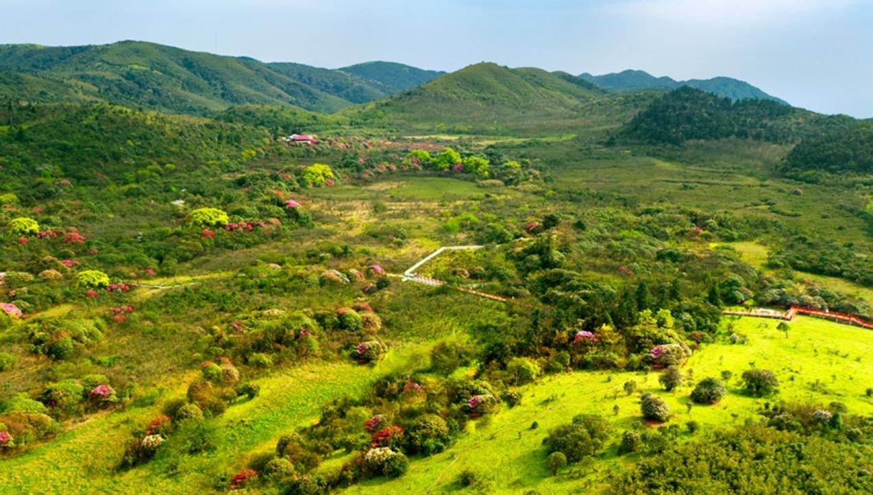 湖南第一家国家石漠公园,中国第一个国家森林公园张家界