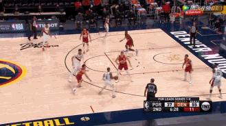 掘了！利指导7分钟连砍22分都输，表坏了谁顶得住