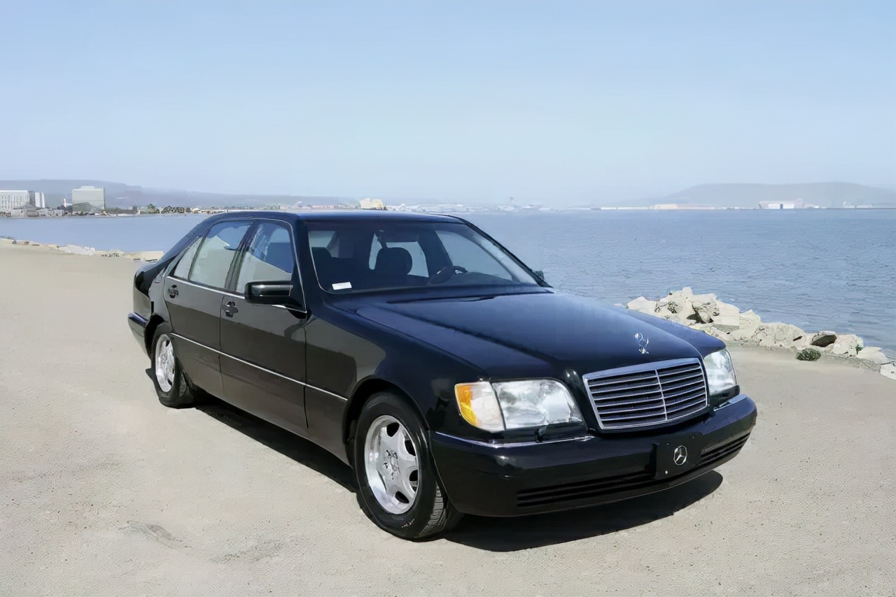 德系高颜值四门轿跑,虎头奔s600