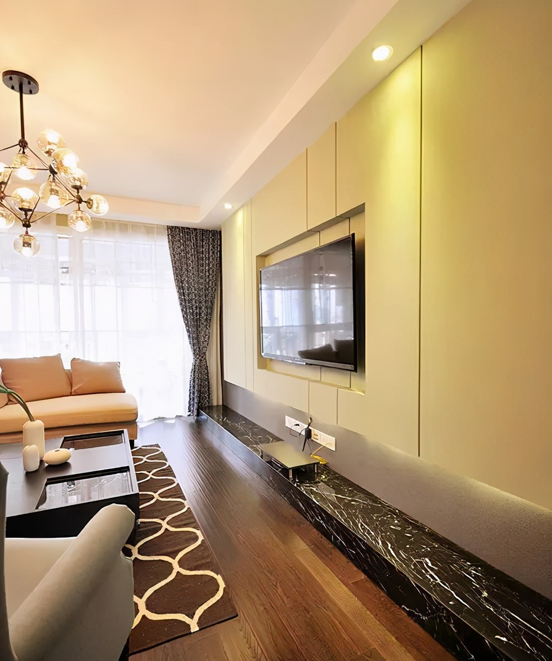 电视背景墙极简高级感收纳,小户型收纳型电视背景墙