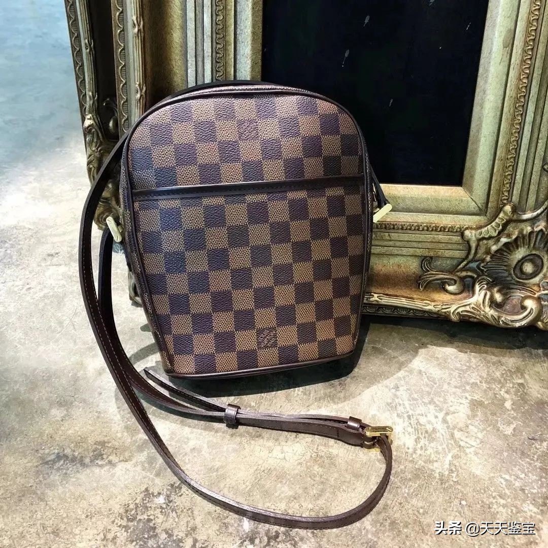 为什么lv包最受欢迎,为什么lv包包都要预定