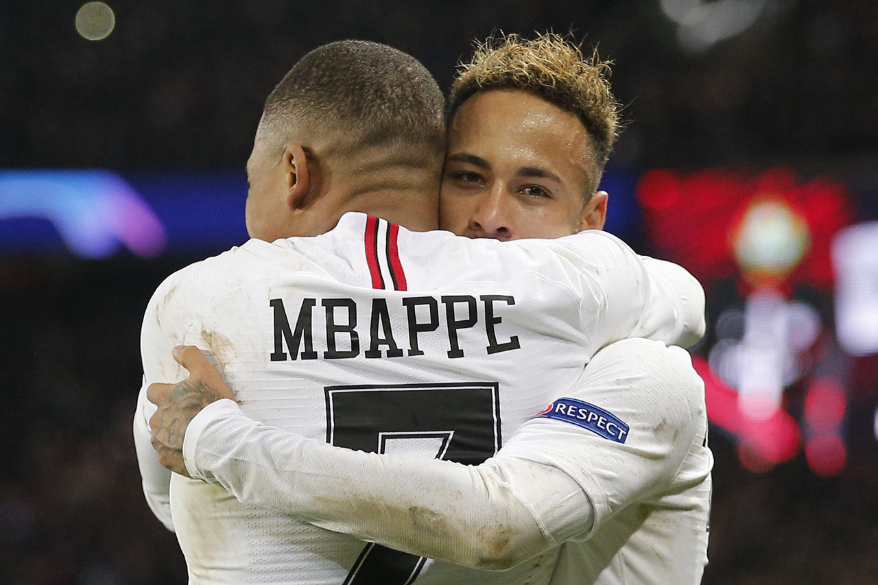 内马尔aj战靴,内马尔aj足球鞋