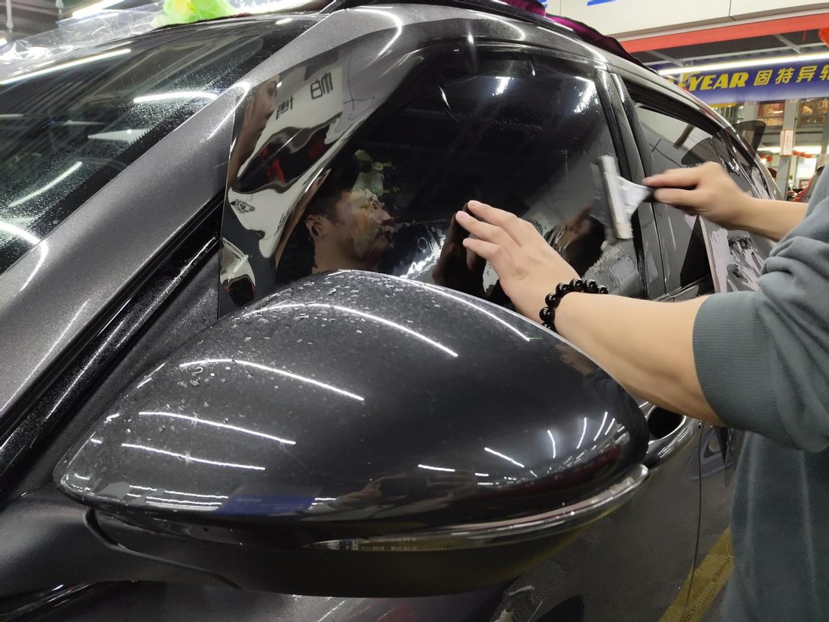 4s店送的原厂膜怎么样,4s店的膜是真的吗