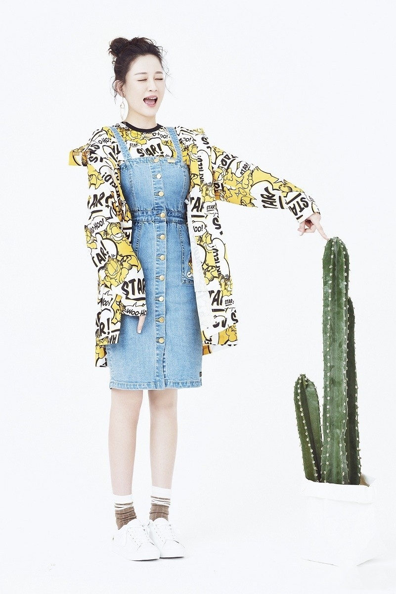 波点裙搭配黑色西装外套,波点裙加西装怎么搭配