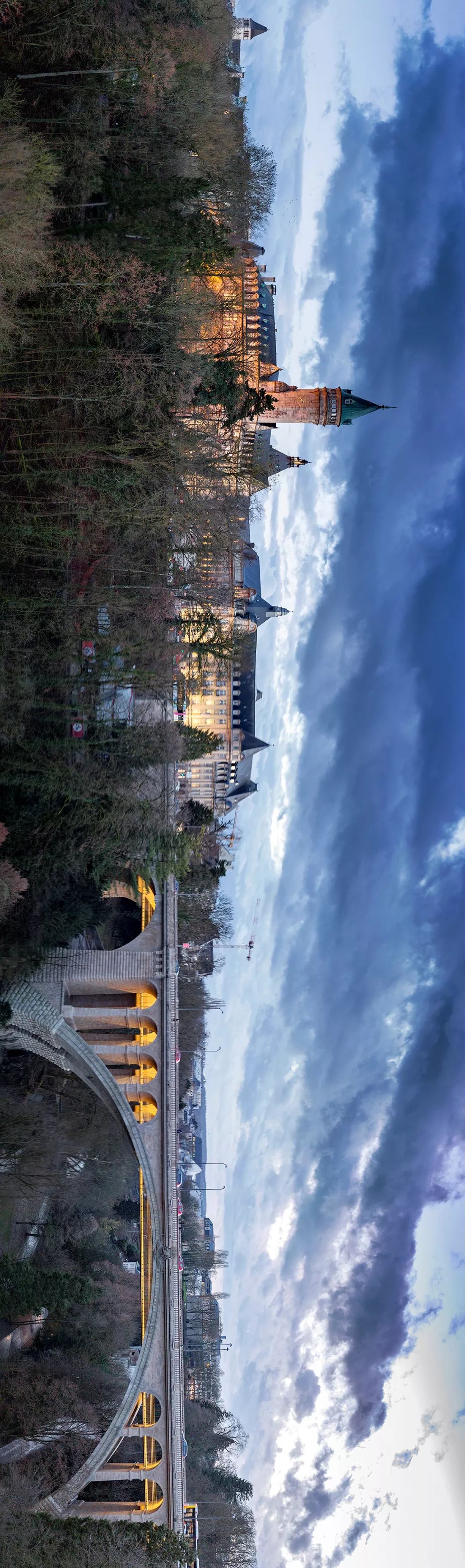 卢森堡是谁的属国,卢森堡是谁呀