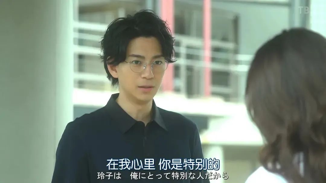 靠自己的钱买了一辆保时捷,19岁花了100多万买了保时捷