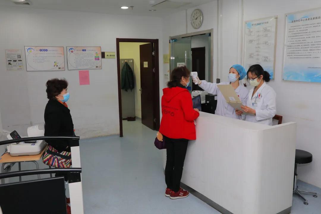 你城市逆行，我倾心守护——记疫情中的江苏省中医院血液透析中心