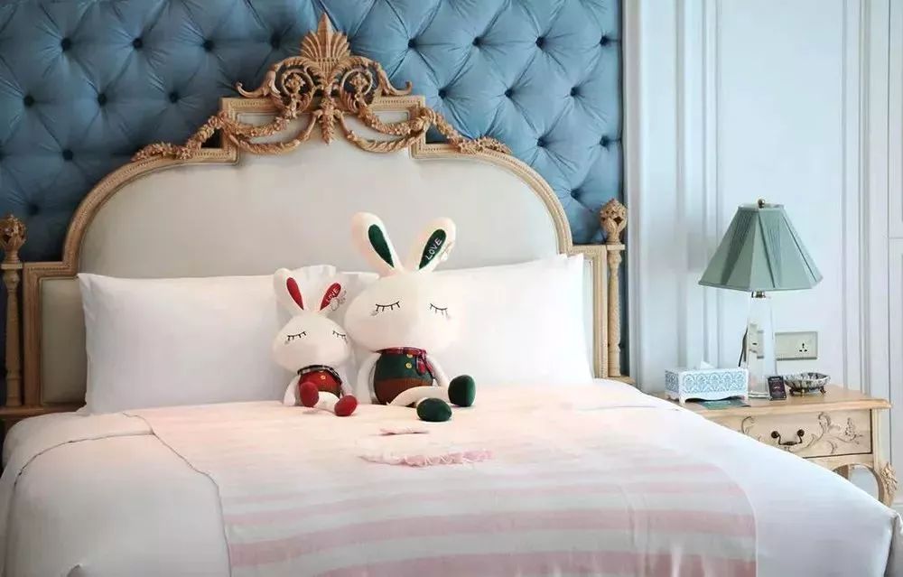 索菲特酒店颜值巅峰之作,《流浪地球》男主吴京都去佛山打过卡