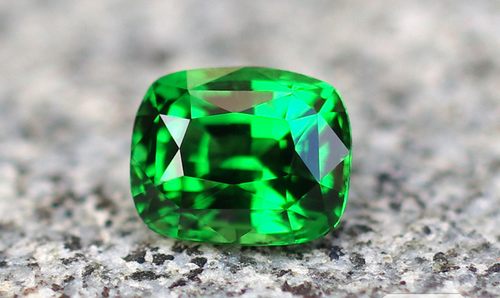 红色沙弗莱是什么宝石,沙弗莱石是宝石吗