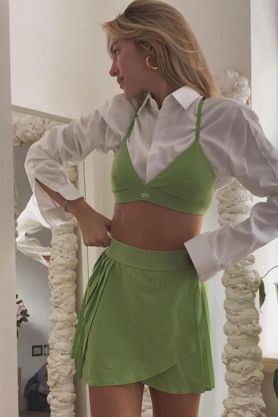 瑜伽运动服的款式,瑜伽服装运动服