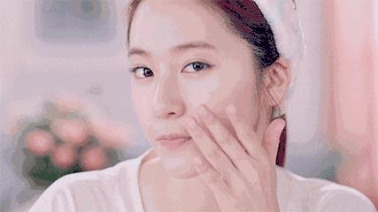 夏季化妆教程日常妆新手,夏季不掉妆的化妆方法