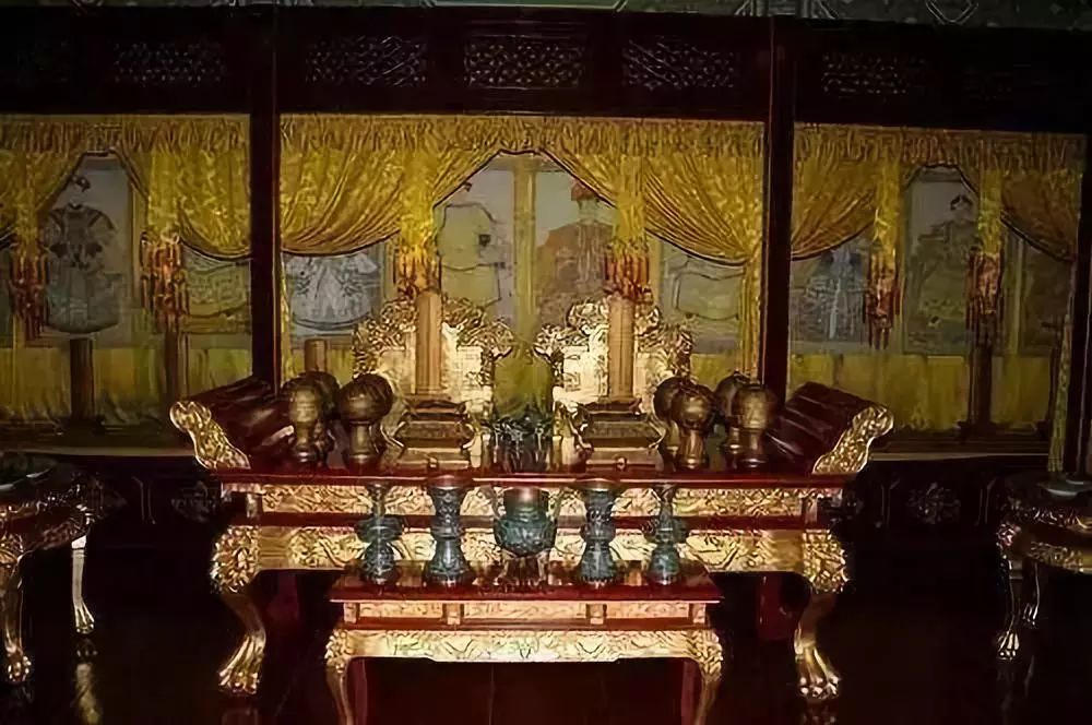 世界上现存最大最完整的木质宫殿,最豪华的宫殿是什么朝代