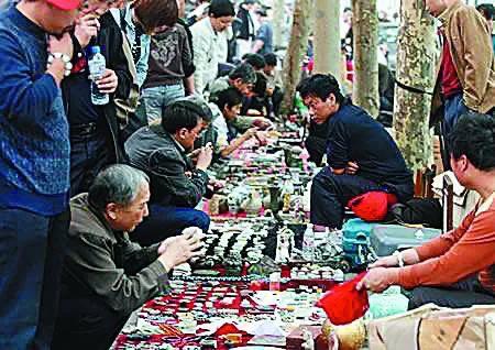 在重庆怎么出手古玩古董,古董买卖交易怎么避免违法