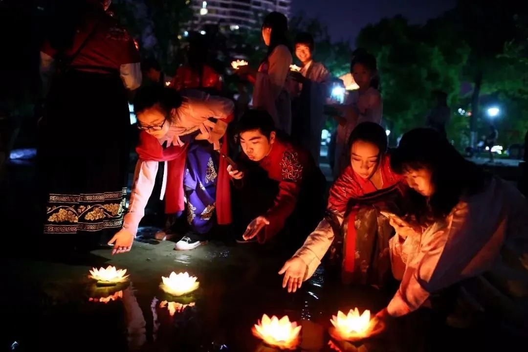 明天就是七月十五，你还会过中元节吗？