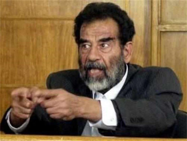 萨达姆乌代库赛逃亡时的汽车,萨达姆的儿子乌代库赛死时的年龄