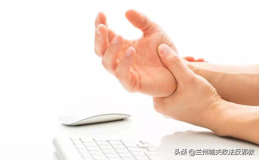 睡觉时手麻怎样能缓解呢,睡觉时总是手麻怎么回事中医