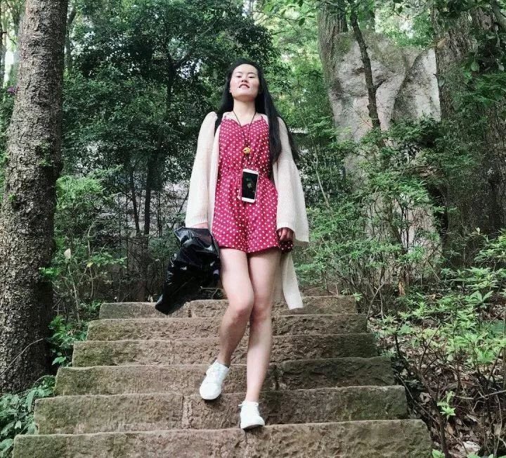 身材配不上脸,脸配不上身材是什么体验