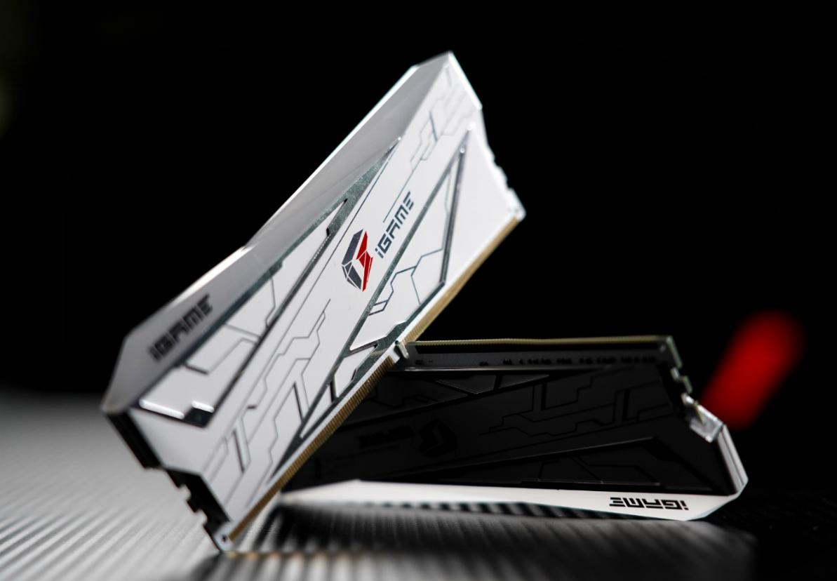 鞋盒可以当机箱么,鞋盒当电脑机箱