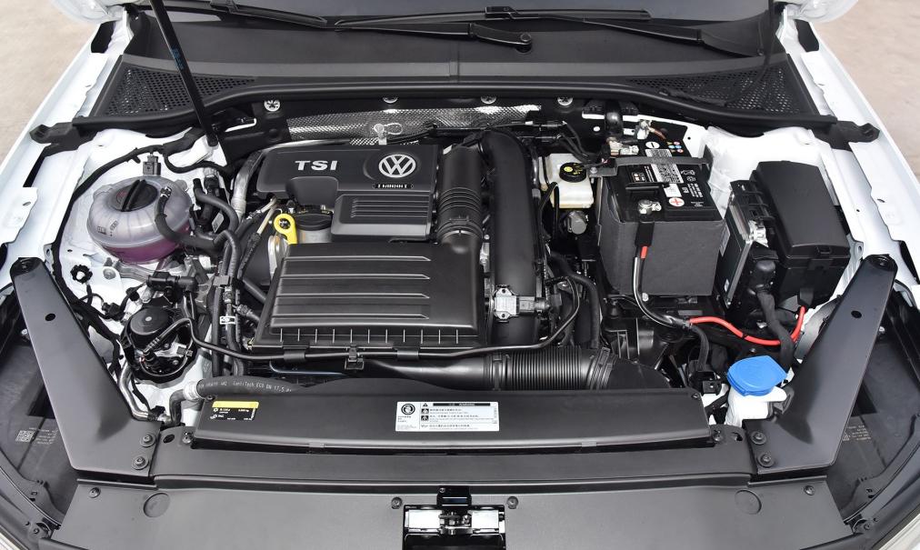 2012款大众迈腾1.8t油耗多少,13款大众迈腾2.0t二手车真实油耗