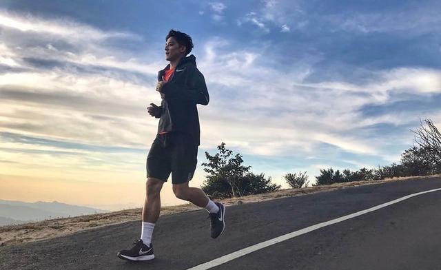 由朋友发展成恋人的韩剧,由陌生人成为恋人再变成夫妻