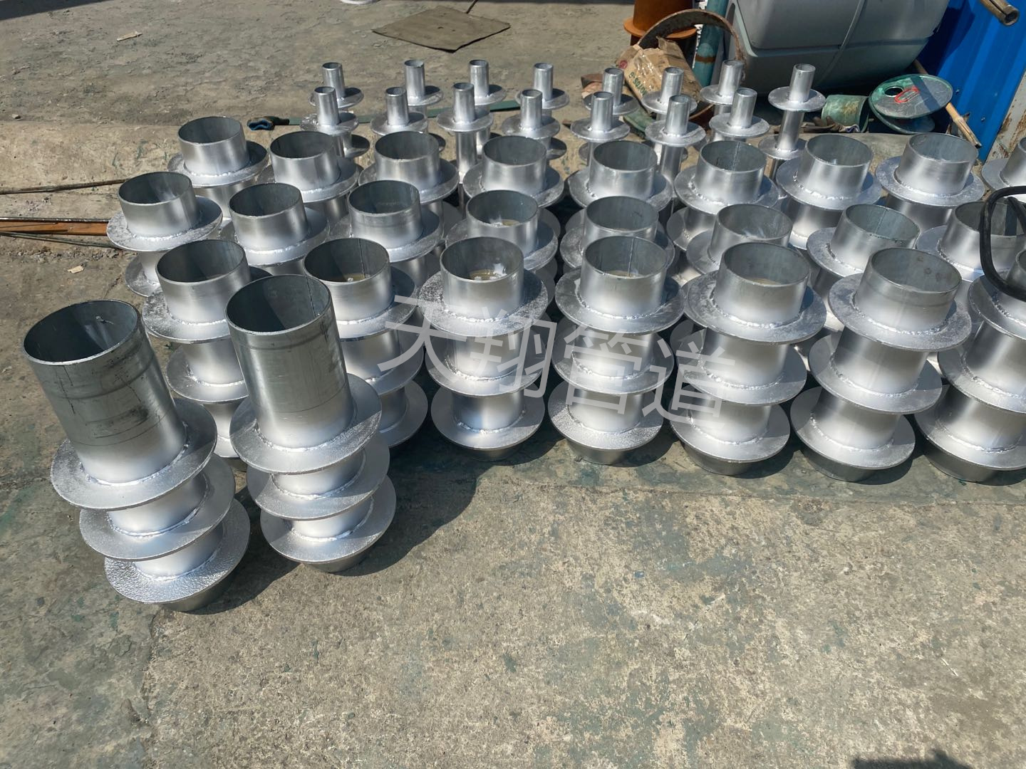 热镀锌柔性防水套管,镀锌防水套管制作