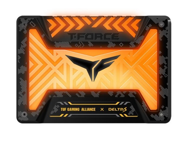 tuf电竞特工主板带啥显卡 (十铨tuf联名版3200内存条)