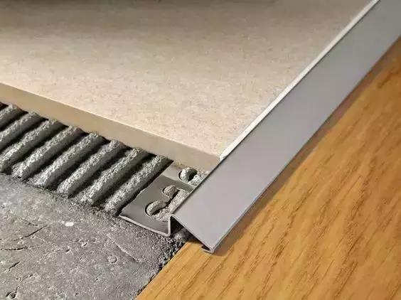 木地板与瓷砖怎么拼缝,瓷砖和木地板之间的缝怎么处理