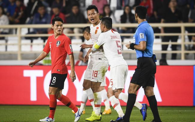 鍗″灏旀彮骞曟垬涓昏,鍗″灏斿拰浼婃湕姣旇禌鎵ф硶瑁佸垽