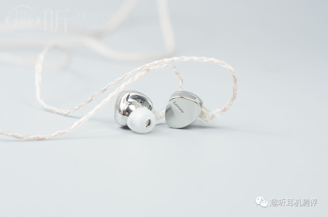 moondrop耳机测评,水月雨全入耳式耳机